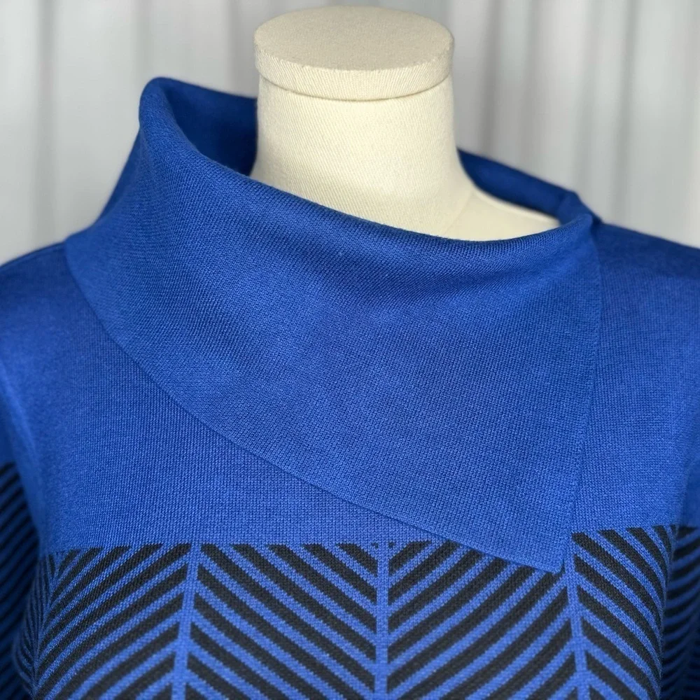 Investments beautiful knit